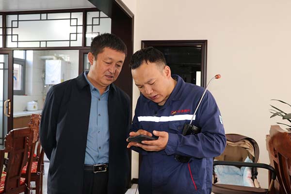 陕西定边县24万人用上天然气 清洁“燃起”温暖过冬(图1)
