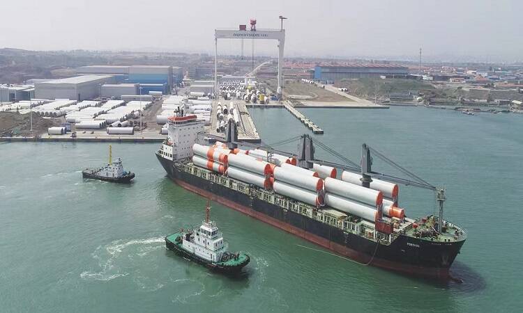 烟台市蓬莱区：百亿级风电航母借风出海 高歌猛进(图1)