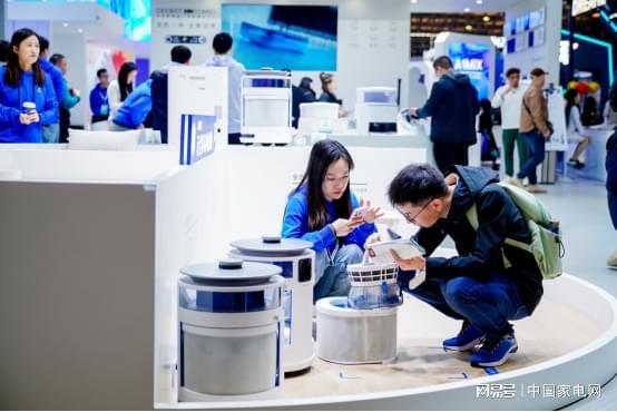 AWE2024观察：环境电器产品趋势——深度净化空气智控干湿冷暖(图4)