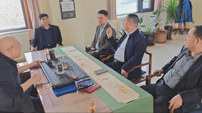 西安铸锻协会理事长王璋一行到西安中联鼓风机有限公司走访调研(图1)
